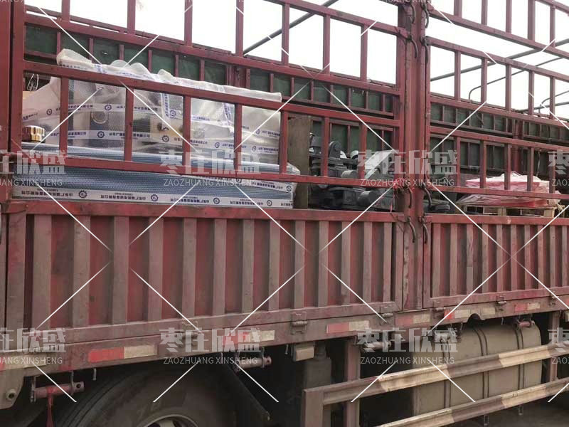 棗莊欣盛機電設備防爆推車機發(fā)貨現(xiàn)場